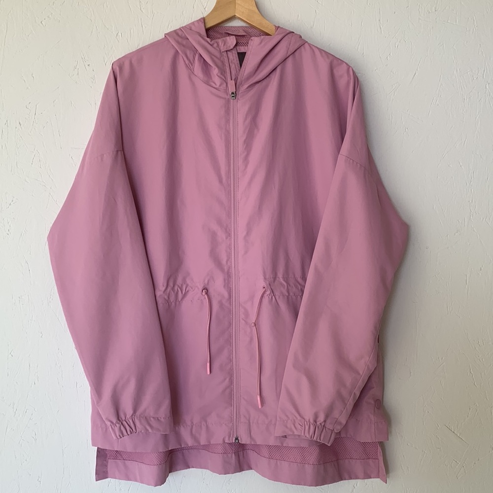 Champion wind breaker